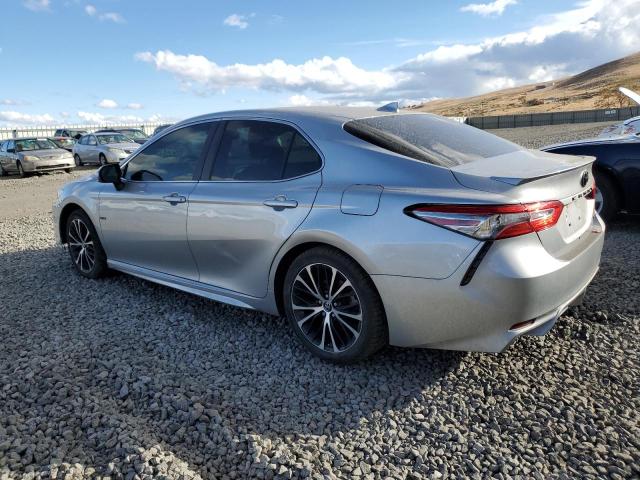 4T1B11HK6KU799338 - 2019 TOYOTA CAMRY L SILVER photo 2