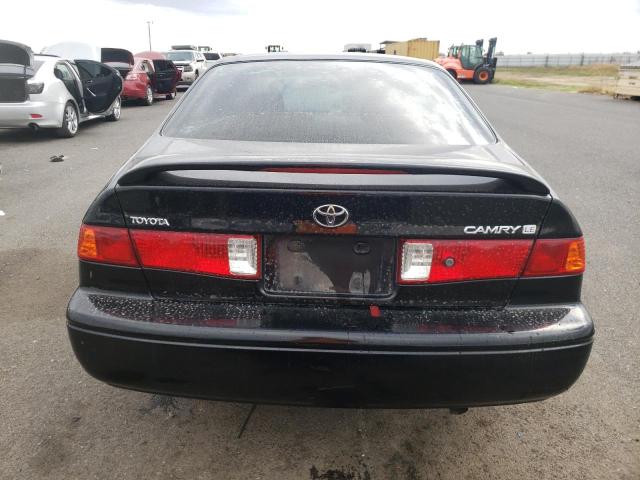 JT2BG22K510557592 - 2001 TOYOTA CAMRY CE BLACK photo 6