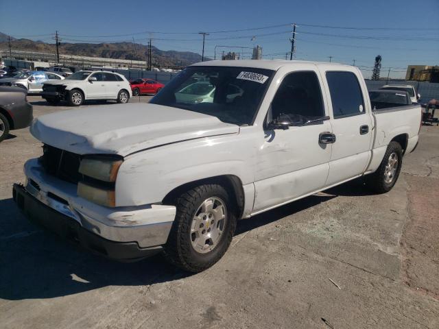 2GCEC13V171112671 - 2007 CHEVROLET SILVERADO C1500 CLASSIC CREW CAB WHITE photo 1