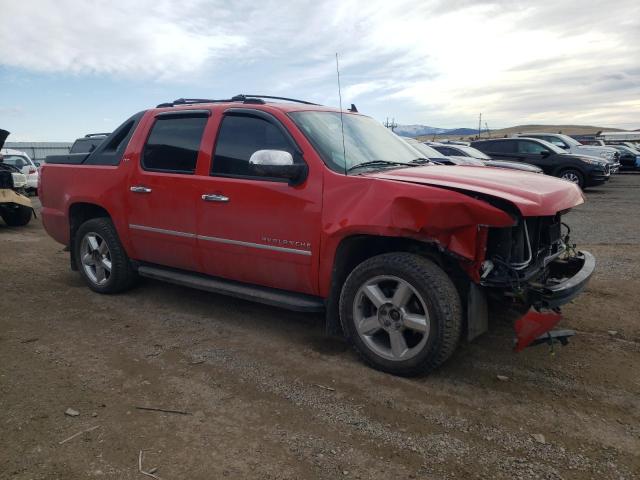 3GNTKGE3XBG247969 - 2011 CHEVROLET AVALANCHE LTZ RED photo 4