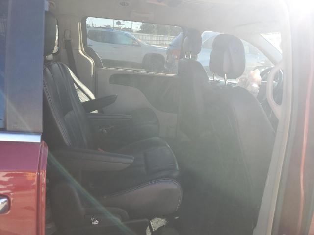 2C4RC1CG9CR393245 - 2012 CHRYSLER TOWN & COU TOURING L BURGUNDY photo 11