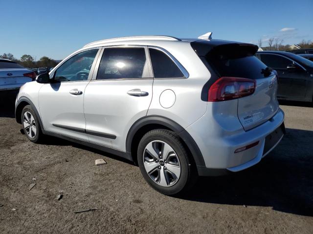 KNDCB3LC4K5262897 - 2019 KIA NIRO FE SILVER photo 2