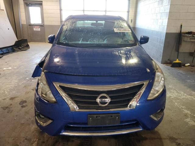 3N1CN7AP9GL861342 - 2016 NISSAN VERSA S BLUE photo 5