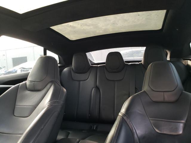 5YJSA1E22GF131299 - 2016 TESLA MODEL S GRAY photo 10