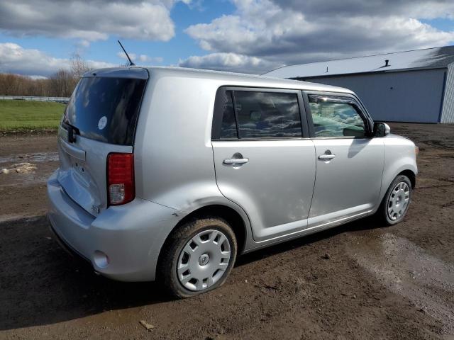 JTLZE4FE4FJ081000 - 2015 TOYOTA SCION XB SILVER photo 3