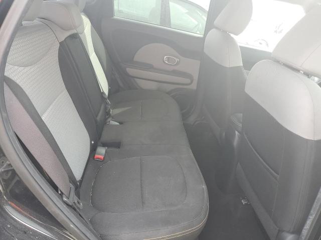 KNDJP3A56F7154479 - 2015 KIA SOUL + BLACK photo 11