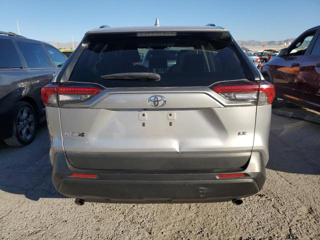 2T3H1RFV0LC069098 - 2020 TOYOTA RAV4 LE SILVER photo 6