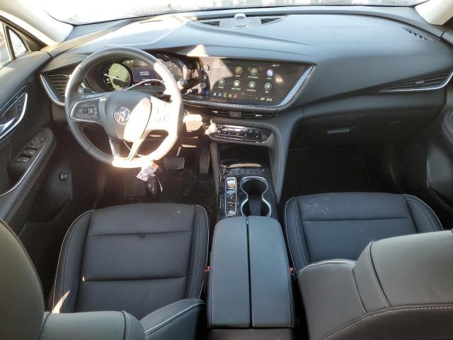 LRBFZPR4XPD187490 - 2023 BUICK ENVISION ESSENCE Բորդո լուսանկար 8