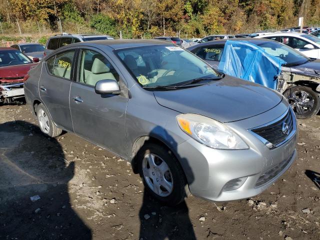 3N1CN7AP2DL844488 - 2013 NISSAN VERSA S GRAY photo 4