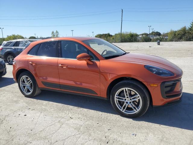 WP1AA2A57NLB06280 - 2022 PORSCHE MACAN ORANGE photo 4