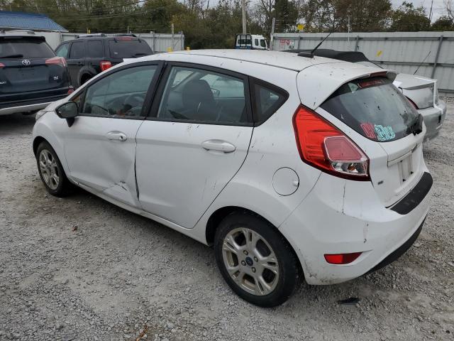 3FADP4EJXFM111138 - 2015 FORD FIESTA SE WHITE photo 2