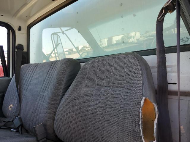 1GDK7H1C4YJ903829 - 2000 GMC C-SERIES C7H042 WHITE photo 10