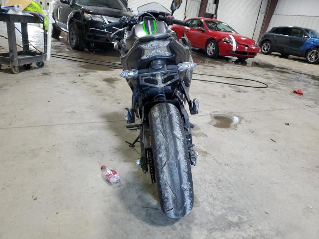 ML5EXER14RDAC3922 - 2024 KAWASAKI EX650 R 灰色 照片 4