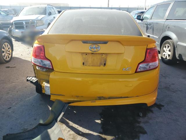 JTKJF5C78C3028505 - 2012 TOYOTA SCION TC ყვითელი ფოტო 6