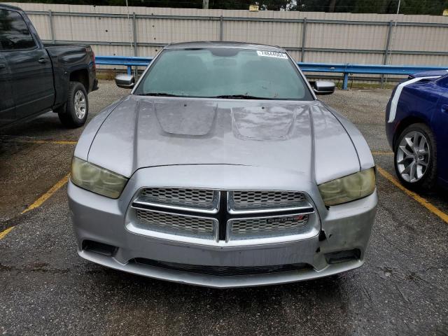 2C3CDXBG4EH284647 - 2014 DODGE CHARGER SE SILVER photo 5