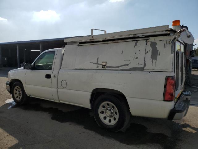 1GCEC14X07Z146348 - 2007 CHEVROLET SILVERADO C1500 CLASSIC WHITE photo 2