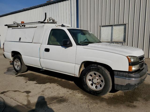 1GCEC14X07Z146348 - 2007 CHEVROLET SILVERADO C1500 CLASSIC WHITE photo 4