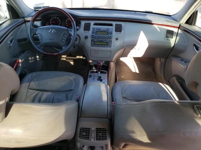 KMHFC46F38A255361 - 2008 HYUNDAI AZERA SE SILVER photo 8