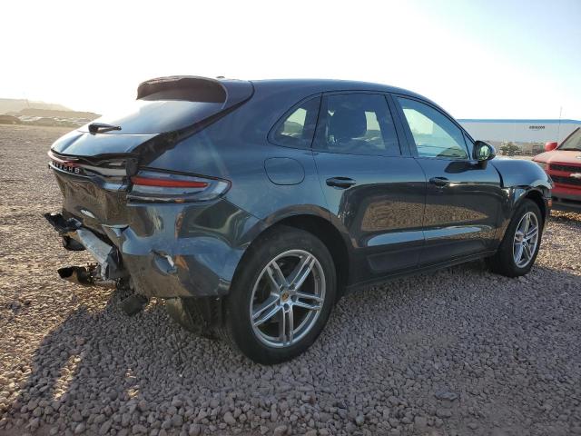 WP1AA2A56KLB00126 - 2019 PORSCHE MACAN BLACK photo 3