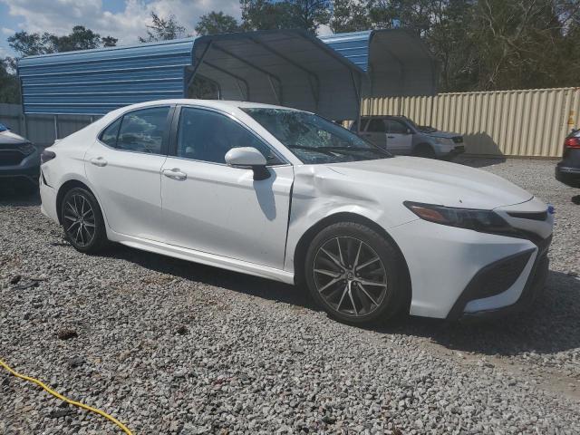 4T1G11AK0NU661072 - 2022 TOYOTA CAMRY SE WHITE photo 4