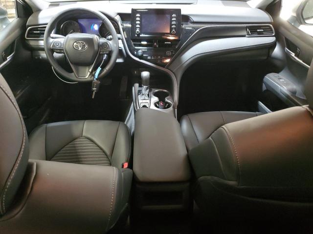 4T1G11BK7PU083991 - 2023 TOYOTA CAMRY SE NIGHT SHADE WHITE photo 8