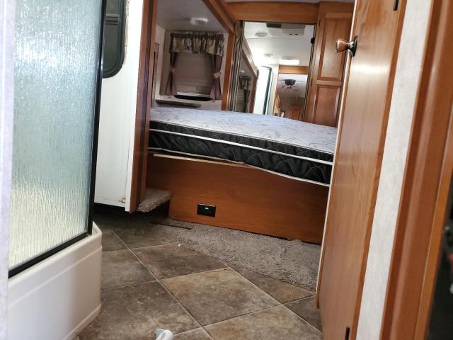 4YDF35721D4730713 - 2013 KEYSTONE MONTANA 白色 照片 5