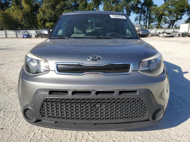 KNDJP3A5XF7181815 - 2015 KIA SOUL + GRAY photo 5