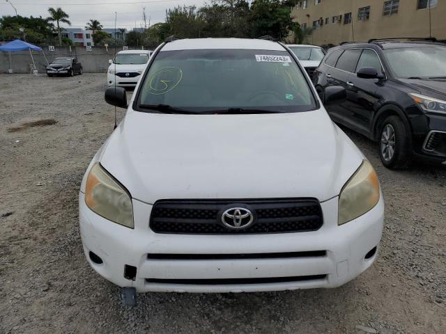 JTMBD33V476044788 - 2007 TOYOTA RAV4 WHITE photo 5