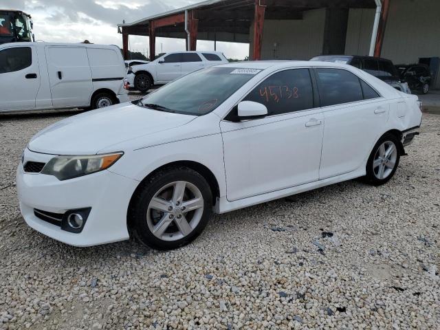 4T1BF1FKXEU869139 - 2014 TOYOTA CAMRY L WHITE photo 1