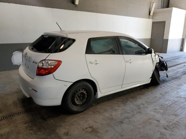 2T1KU40EX9C158185 - 2009 TOYOTA COROLLA MA WHITE photo 3