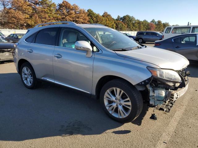 JTJBC1BAXB2044880 - 2011 LEXUS RX 450 SILVER photo 4