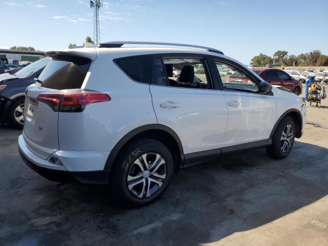 JTMZFREV5GD091266 - 2016 TOYOTA RAV4 LE WHITE photo 3