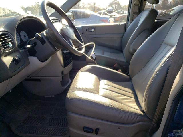 1C4GP45R55B253805 - 2005 CHRYSLER TOWN & COU ლურჯი ფოტო 7
