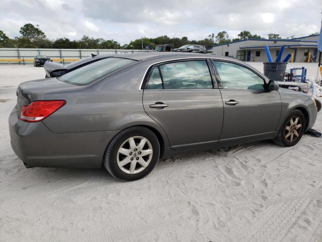 4T1BK36B86U086684 - 2006 TOYOTA AVALON XL GRAY photo 3