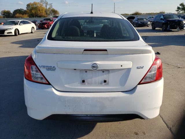 3N1CN7AP5KL844255 - 2019 NISSAN VERSA S WHITE photo 6