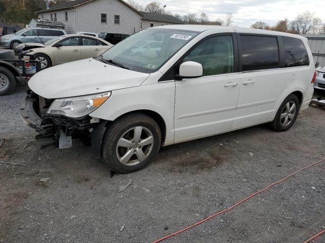 2V4RW3D16AR294558 - 2010 VOLKSWAGEN ROUTAN SE WHITE photo 1