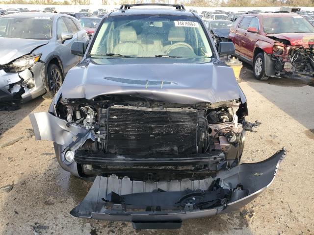 1FMCU03188KA86658 - 2008 FORD ESCAPE XLT GRAY photo 5