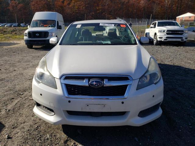 4S3BMBC66E3029792 - 2014 SUBARU LEGACY 2.5I PREMIUM WHITE photo 5