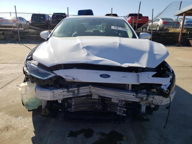 3FA6P0RU6HR359852 - 2017 FORD FUSION TITANIUM HEV WHITE photo 5