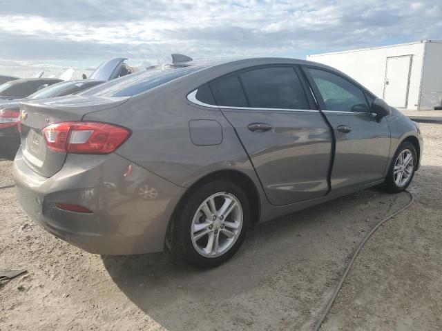 1G1BE5SM9J7136281 - 2018 CHEVROLET CRUZE LT GRAY photo 3