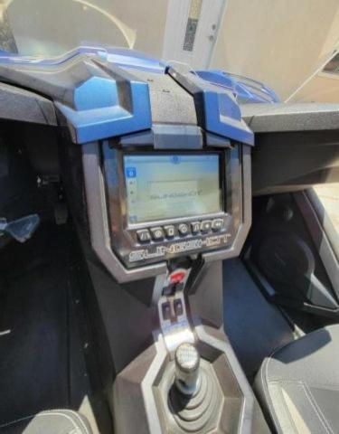 57XAAPFA0K8130544 - 2019 POLARIS SLINGSHOT SL BLUE photo 9