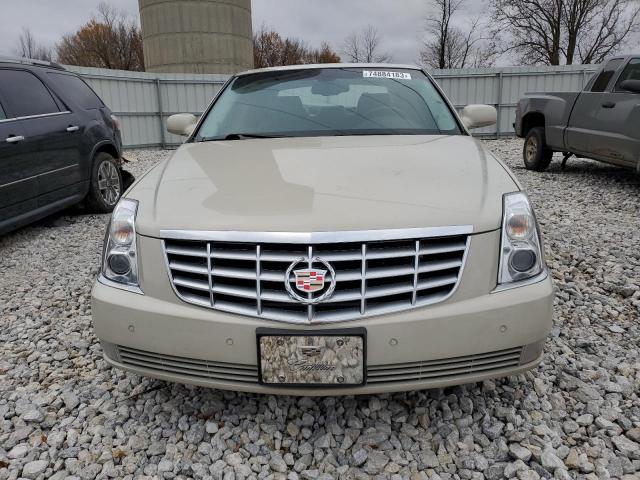 1G6KD5EY9AU121552 - 2010 CADILLAC DTS LUXURY COLLECTION BEIGE photo 5