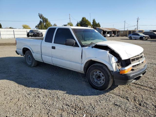 1GCCS19X838204354 - 2003 CHEVROLET S TRUCK S10 WHITE photo 4