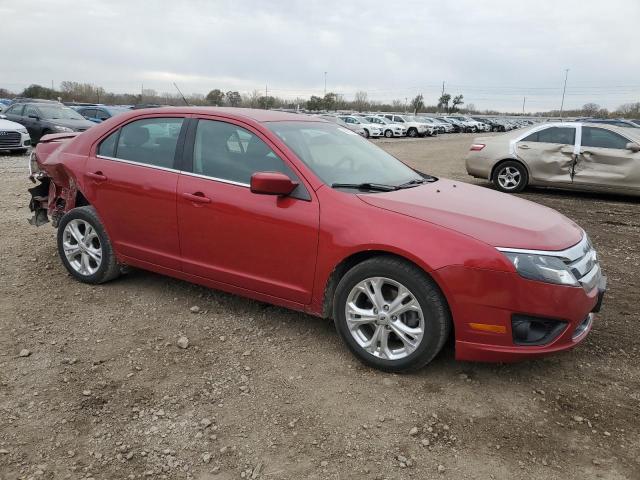 3FAHP0HA6CR237873 - 2012 FORD FUSION SE RED photo 4