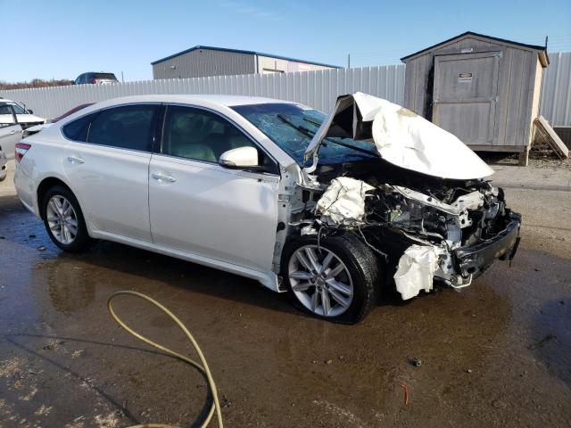 4T1BK1EB5FU148631 - 2015 TOYOTA AVALON XLE WHITE photo 4