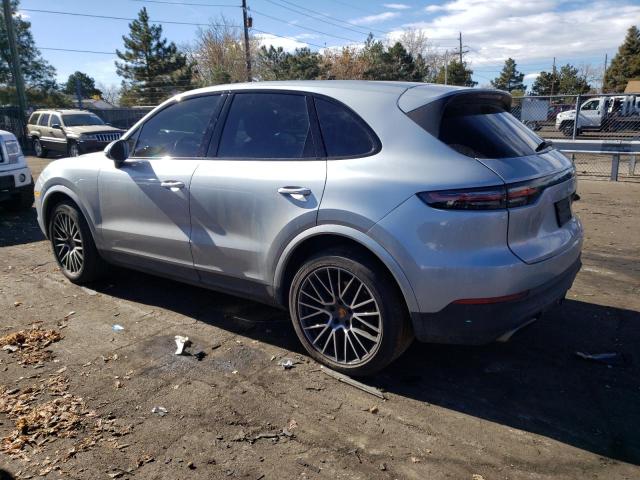 WP1AA2AY2MDA06638 - 2021 PORSCHE CAYENNE SILVER photo 2