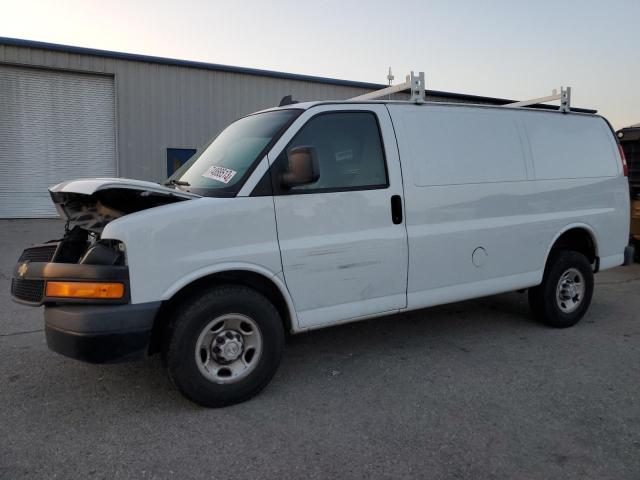 1GCWGAFP3K1350834 - 2019 CHEVROLET EXPRESS G2 WHITE photo 1