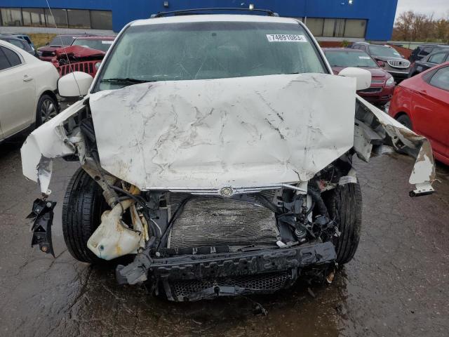 2A8HR54149R540617 - 2009 CHRYSLER TOWN & COU TOURING WHITE photo 5