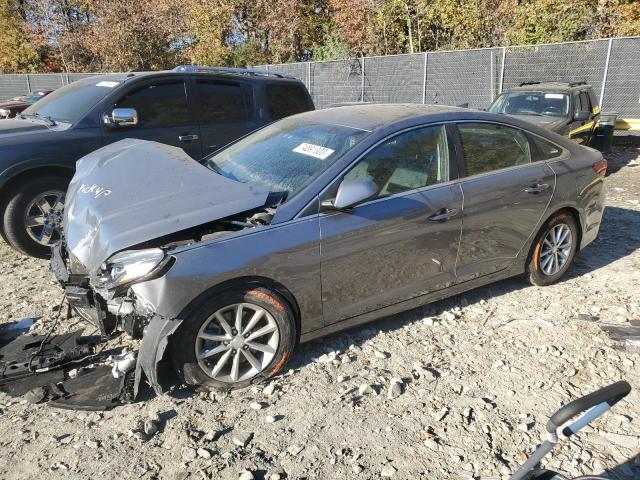 5NPE24AF7JH610640 - 2018 HYUNDAI SONATA SE GRAY photo 1