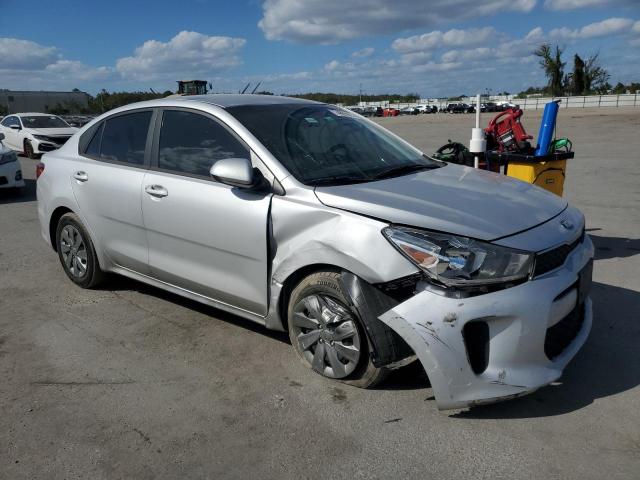 3KPA24AD8LE321366 - 2020 KIA RIO LX SILVER photo 4